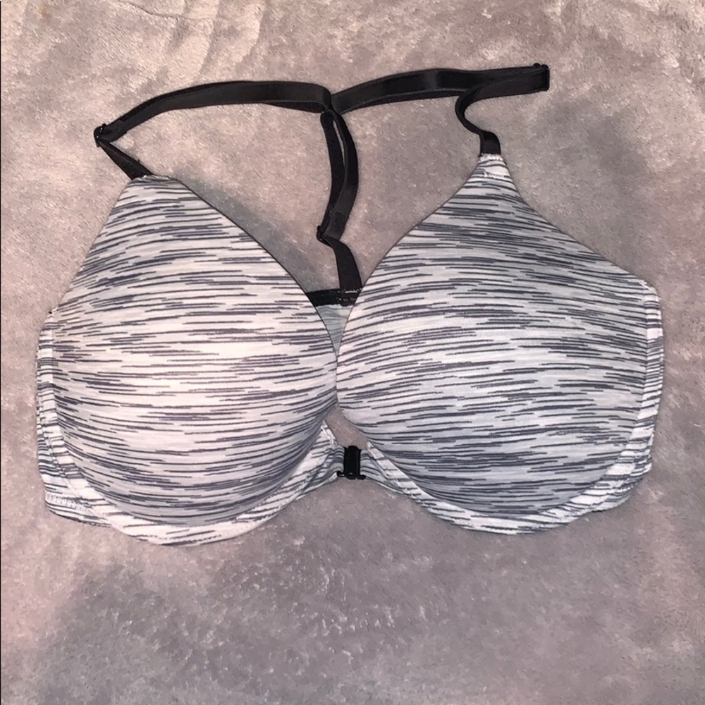 VS bras